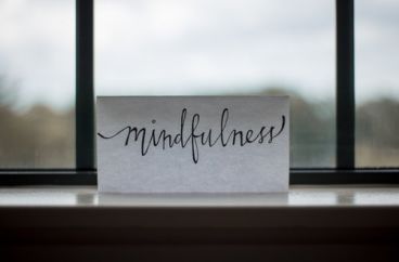 3 Reasons to meditate at work